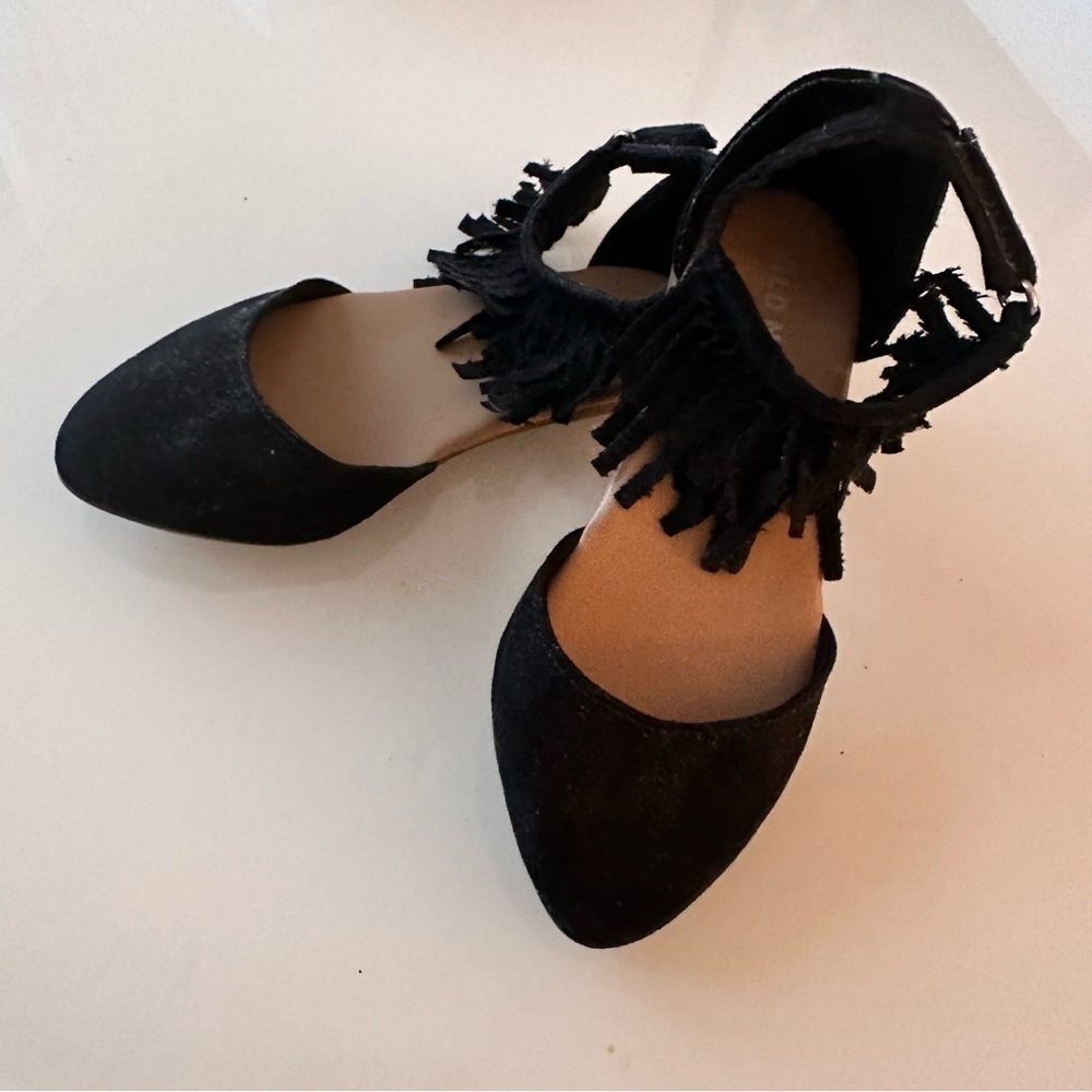 BLACK Fringe Toddler Strappy Flats - Picture 10 of 10